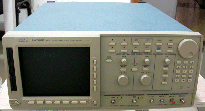 泰克 AWG 610 任意波形发生器