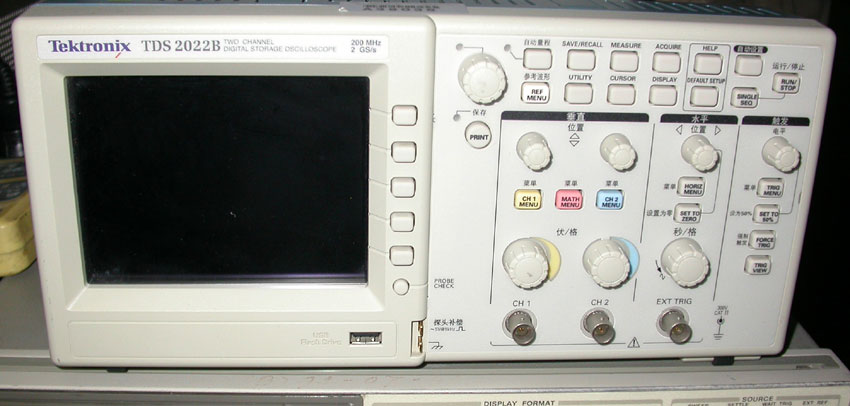 TDS2022B 数字示波器
